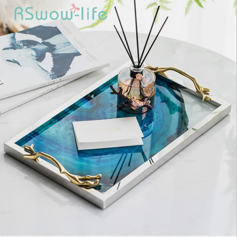 Modern Light Luxury Lake Blue Agate Pattern Rectangular Living Room Kitchen Glass Cup Tray Table Storage Tray Serving Platter
Modern Light Luxury Lake Blue Agate Pattern Rectangular Living Room Kitchen Glass Cup Tray Table Storage Tray Serving Platter