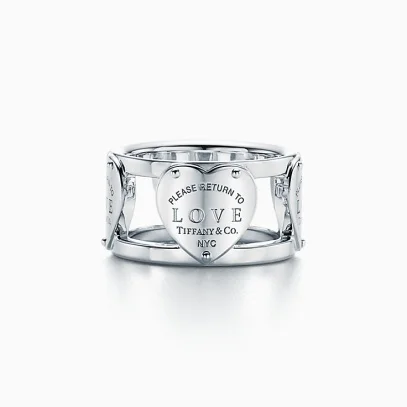 S925 sterling silver rings wide ring love heart-shaped jewelry 1:1 high quality fashion couple ring
S925 sterling silver rings wide ring love heart-shaped jewelry 1:1 high quality fashion couple ring