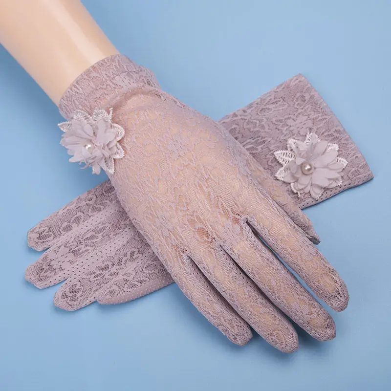 Women 's Summer Butterfly Clasp Sunflower Short and Thin Lace Korean Style Sun Protection Anti-Slip Cycling Touch Screen Gloves
Women 's Summer Butterfly Clasp Sunflower Short and Thin Lace Korean Style Sun Protection Anti-Slip Cycling Touch Screen Gloves