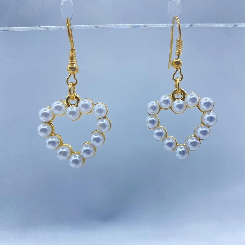 2021 new lovely pearl love earrings earrings, women's beautiful earrings, wedding earrings
2021 new lovely pearl love earrings earrings, women's beautiful earrings, wedding earrings