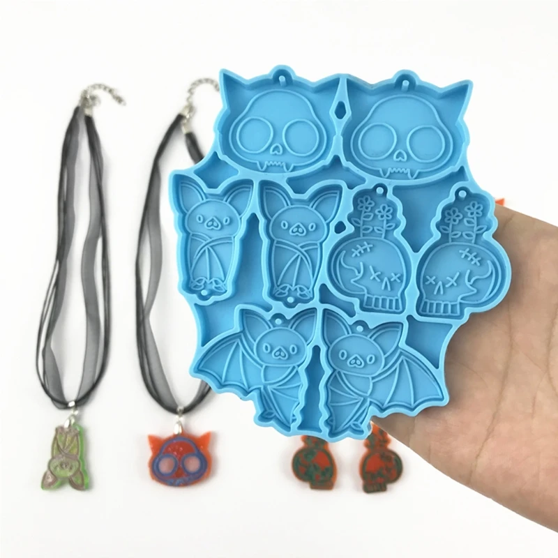 Bat Shaped Earrings Epoxy Resin Mold Jewelry Necklace Pendant Silicone Mould DIY Crafts Ear Drop Dangle Decorations Casting
Bat Shaped Earrings Epoxy Resin Mold Jewelry Necklace Pendant Silicone Mould DIY Crafts Ear Drop Dangle Decorations Casting