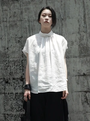 Dark Wind Summer Department of Mori women wear loose pleated hemp material with short-sleeved t-shirt
Dark Wind Summer Department of Mori women wear loose pleated hemp material with short-sleeved t-shirt