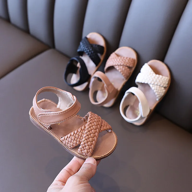 2021 Summer Toddler Girls Sandals Children Princess Shoes Baby Woven Sandals Comfortable Soft Bottom Kids Casual Beach Shoes
2021 Summer Toddler Girls Sandals Children Princess Shoes Baby Woven Sandals Comfortable Soft Bottom Kids Casual Beach Shoes