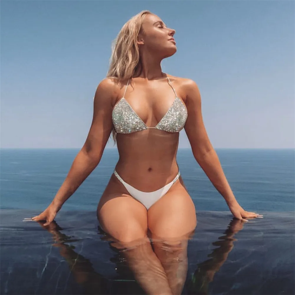 2021 Women Bikini Diamond Swimsuit Sexy Ins Deep V Neck Halter Bra Tops Panties Swimwear Two Piece Ladies Swim Bathing Suit
2021 Women Bikini Diamond Swimsuit Sexy Ins Deep V Neck Halter Bra Tops Panties Swimwear Two Piece Ladies Swim Bathing Suit