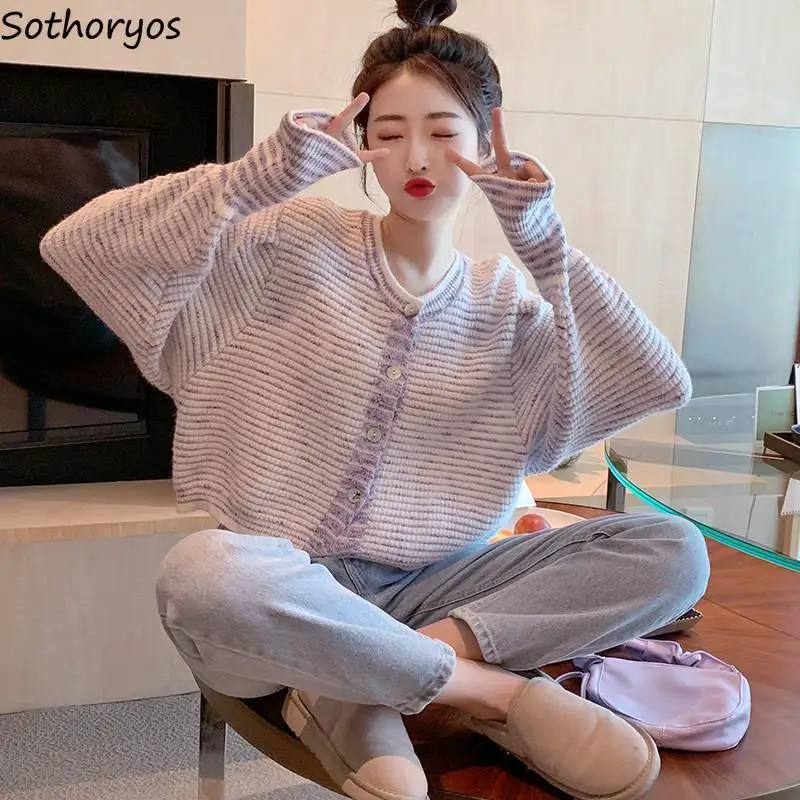 Женский кардиган с рукавами «летучая мышь», свободный, нежный, яркий, шикарный, милый кроп-топ, хипстерские, стандартные мягкие женские свит...
Женский кардиган с рукавами «летучая мышь», свободный, нежный, яркий, шикарный, милый кроп-топ, хипстерские, стандартные мягкие женские свит...