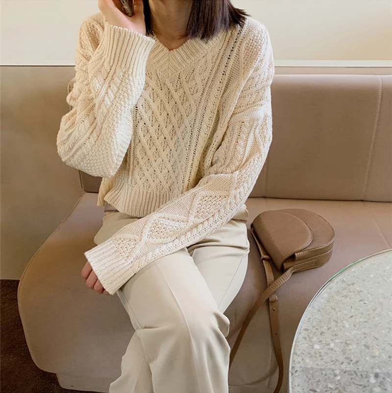 Knitting Sweater Women's Jumpers Long Sleeve Elegant Pullovers and Sweaters V-neck Autumn Solid Sweater Womens Clothing
Knitting Sweater Women's Jumpers Long Sleeve Elegant Pullovers and Sweaters V-neck Autumn Solid Sweater Womens Clothing