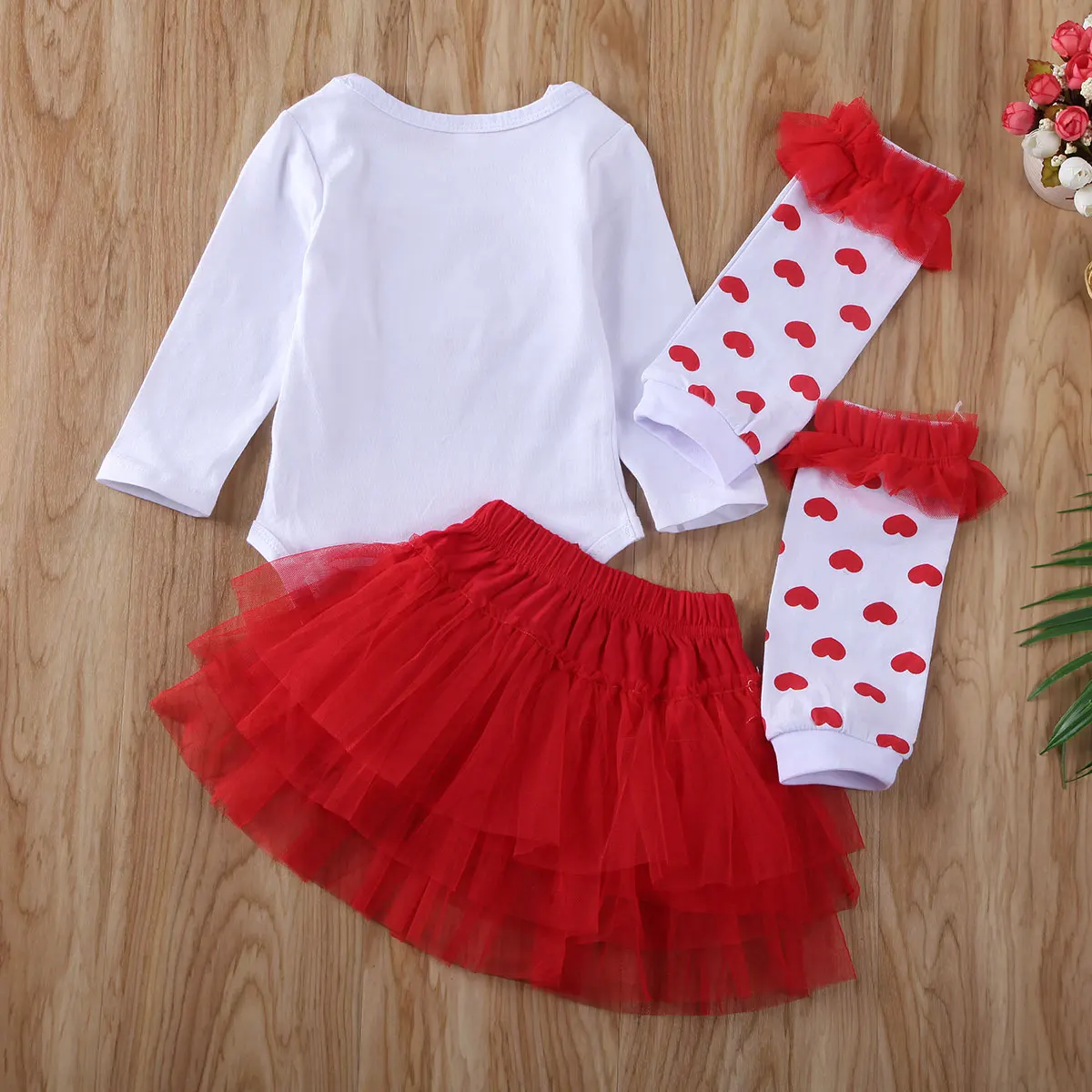 2021 My First Valentine's Day Kid Baby Girl 0-18M Long Sleeve Bodysuit + Tutu Skirt +Leg 4pcs Clothes
2021 My First Valentine's Day Kid Baby Girl 0-18M Long Sleeve Bodysuit + Tutu Skirt +Leg 4pcs Clothes