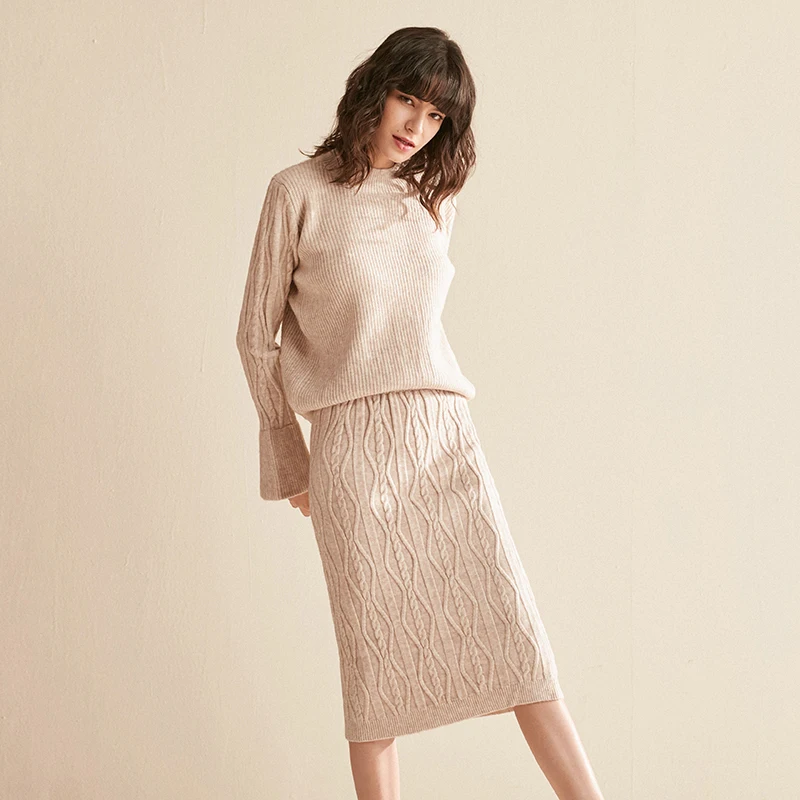 CMAZ 2019 Autumn Mid-Long Style Sweater Women Pagoda Sleeves Vintage O-Neck Pullover CMAZ19C7143
CMAZ 2019 Autumn Mid-Long Style Sweater Women Pagoda Sleeves Vintage O-Neck Pullover CMAZ19C7143