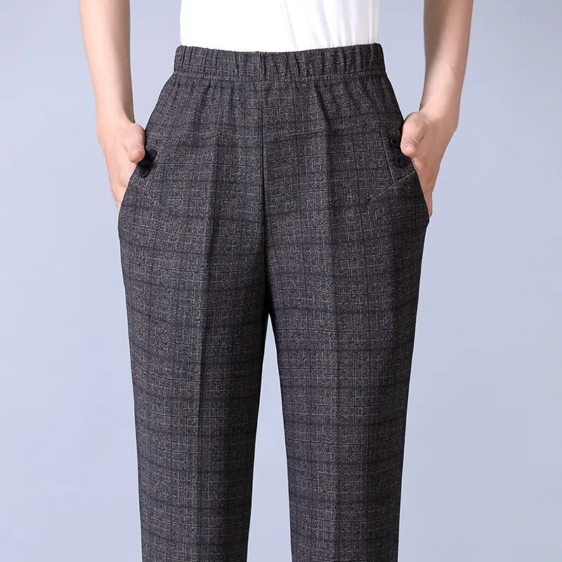 Autumn Winter Middl Aged Women Warm Velvet Elastic Waist Casual Straight Pants Female Trousers Plus Size Clothing
Autumn Winter Middl Aged Women Warm Velvet Elastic Waist Casual Straight Pants Female Trousers Plus Size Clothing
