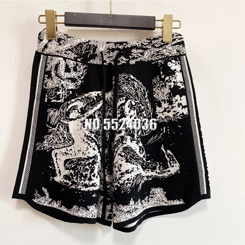 Knitted 2 Piece Sets Womens Suits Hooded Long Sleeve Animal Pattern Knit Tops Sweater With Shorts Suit Casual Outfit
Knitted 2 Piece Sets Womens Suits Hooded Long Sleeve Animal Pattern Knit Tops Sweater With Shorts Suit Casual Outfit