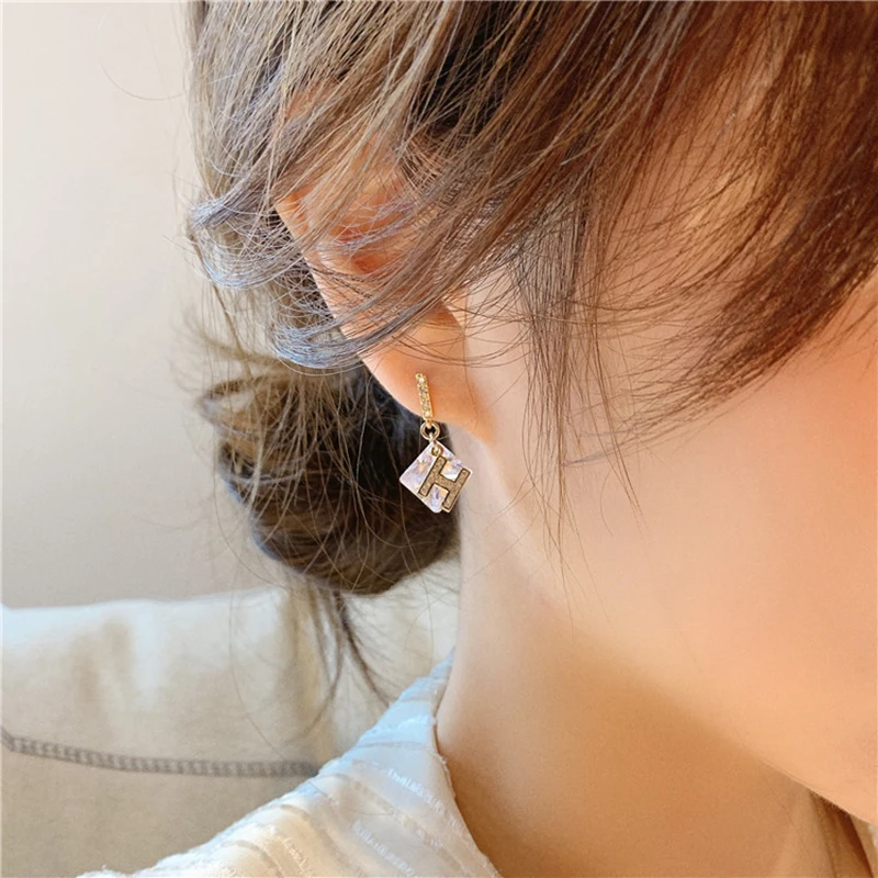 Double Layer Heart-Shaped Stud Earrings Garland Bow Letter Rhinestone Butterfly Pearl Earring Jewelry Accessories Gifts For Girl
Double Layer Heart-Shaped Stud Earrings Garland Bow Letter Rhinestone Butterfly Pearl Earring Jewelry Accessories Gifts For Girl