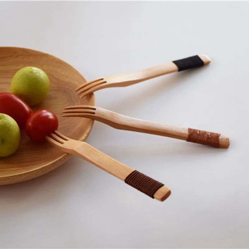 Natural Wooden Fruit Fork Japanese-style Tangled Wire Salad Fork Handmade Household Tableware Kitchen Accessories Hot Sale
Natural Wooden Fruit Fork Japanese-style Tangled Wire Salad Fork Handmade Household Tableware Kitchen Accessories Hot Sale