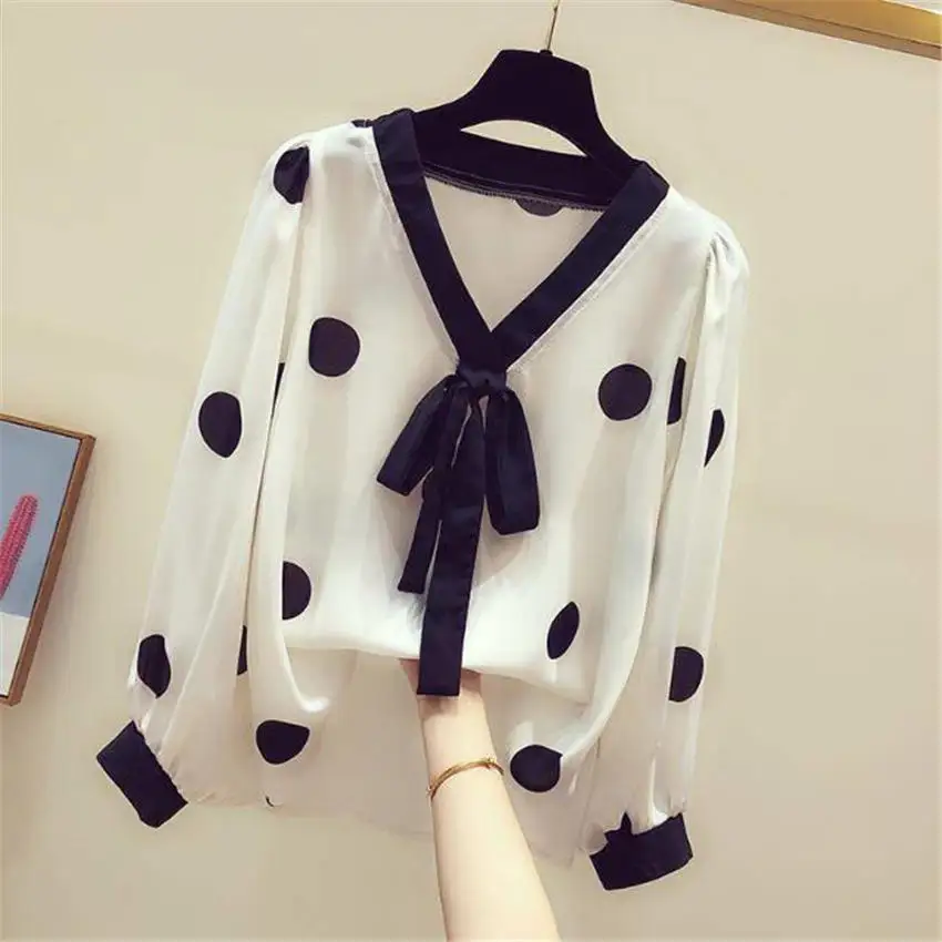 Spring Autumn Dots Chiffon Bow-Knot Shirts Women Korean All-Match Shirts Long Sleeve V-Neck Blouses Blusas MM1297
Spring Autumn Dots Chiffon Bow-Knot Shirts Women Korean All-Match Shirts Long Sleeve V-Neck Blouses Blusas MM1297