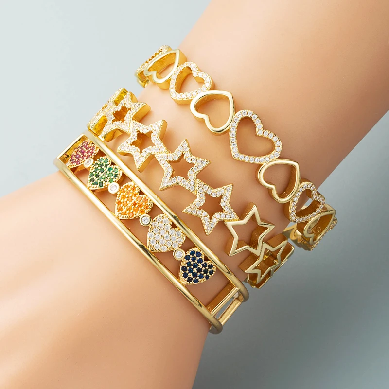 Женский Браслет-манжета с фианитом, позолоченный медный браслет с изменяемым размером и полым покрытием в форме сердца, Ювелирное Украшени...
Женский Браслет-манжета с фианитом, позолоченный медный браслет с изменяемым размером и полым покрытием в форме сердца, Ювелирное Украшени...