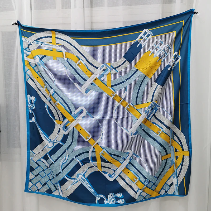 Luxury Brand Rope Chain Printing Womem Silk Scarf 4 Colors Big Size Female Spring Summer Shawls Girl Coverchief 130cm
Luxury Brand Rope Chain Printing Womem Silk Scarf 4 Colors Big Size Female Spring Summer Shawls Girl Coverchief 130cm