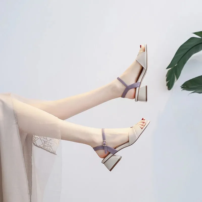 Summer Large Sandals For Women 2021 Thick Heeled Outdoor Women Shoes High Heels Slides Women's Sandals Open Toe Shoes
Summer Large Sandals For Women 2021 Thick Heeled Outdoor Women Shoes High Heels Slides Women's Sandals Open Toe Shoes