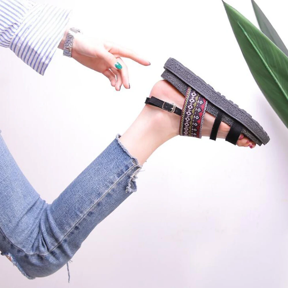 Women's Sandals Summer Breathable Fashion Casual Beach Shoes Buckle Roman Platform Shoes Travel Shoes sandalia feminina hy257
Women's Sandals Summer Breathable Fashion Casual Beach Shoes Buckle Roman Platform Shoes Travel Shoes sandalia feminina hy257