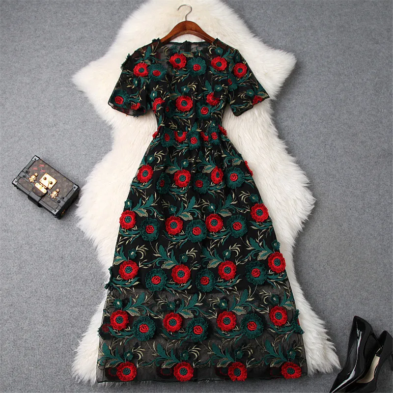 Top Quality Runway Designer Woman Dress 2019 Spring Summer Style Fashion Short Sleeve Flower Embroidery Sexy Party Tulle Dress
Top Quality Runway Designer Woman Dress 2019 Spring Summer Style Fashion Short Sleeve Flower Embroidery Sexy Party Tulle Dress