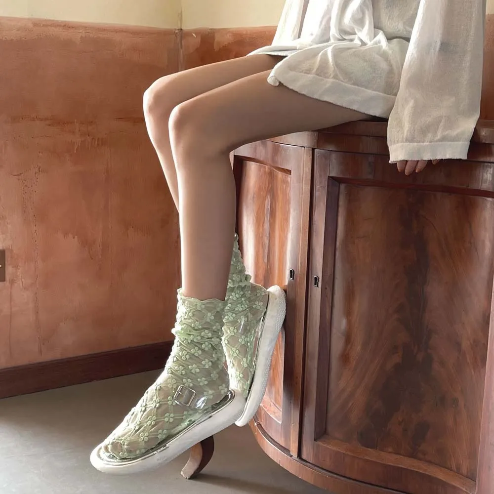 New Girls' Fashion Summer Hollow Out Soft Cute Fresh Lace Flower Breathable Japanese Socks Elegant Ladies Mesh Thin Sokken
New Girls' Fashion Summer Hollow Out Soft Cute Fresh Lace Flower Breathable Japanese Socks Elegant Ladies Mesh Thin Sokken