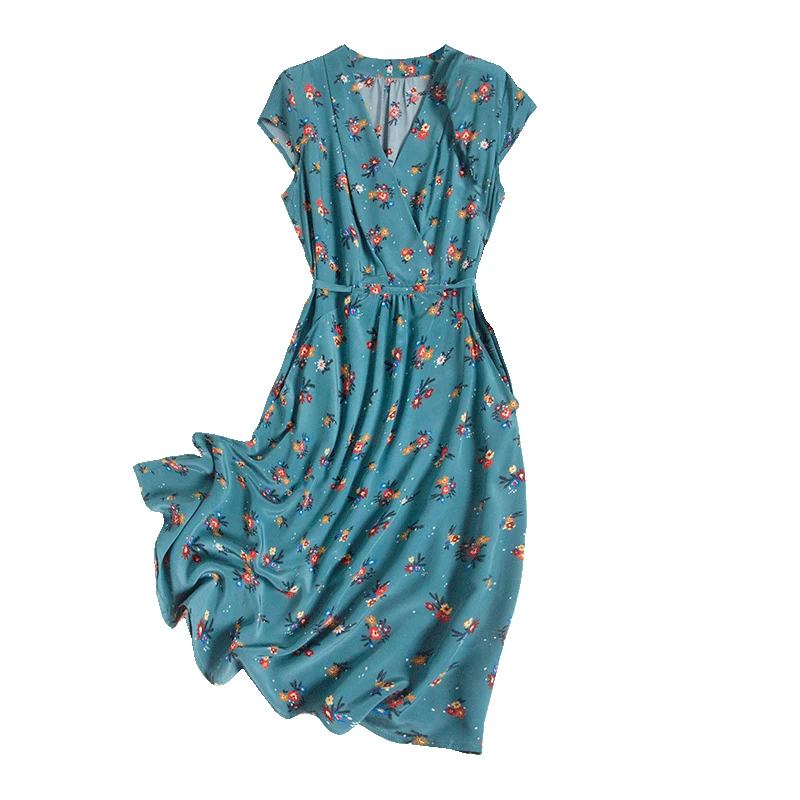 Oriental Beauty Retro Silk Short-Sleeved V-Neck Dress Mid-Length 2021 Spring And Summer New Elegant Woman
Oriental Beauty Retro Silk Short-Sleeved V-Neck Dress Mid-Length 2021 Spring And Summer New Elegant Woman