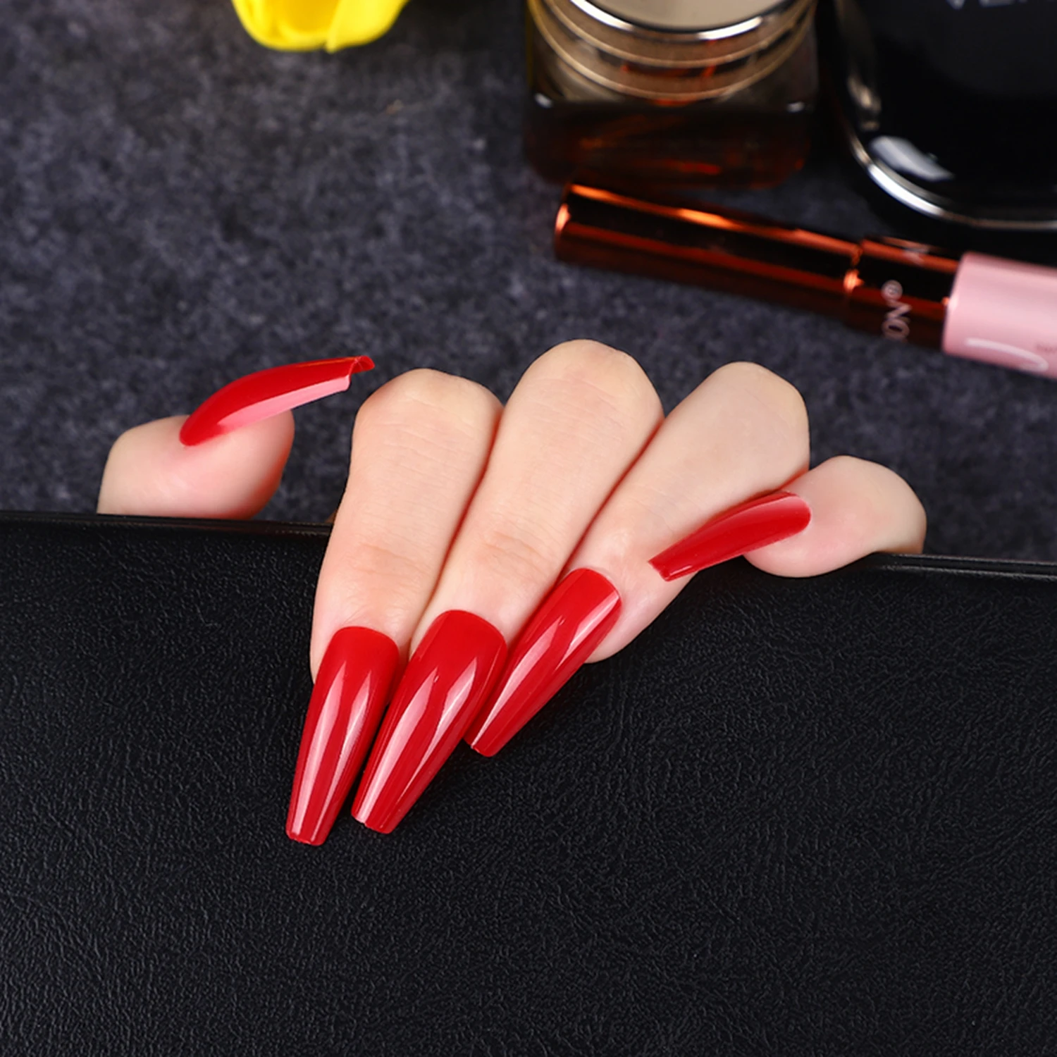 24pcs/Box 30Colors Artificial Coffin Manicure Tool Fake Nails Nail Tips Wearable Long Ballerina False Nail Tip
24pcs/Box 30Colors Artificial Coffin Manicure Tool Fake Nails Nail Tips Wearable Long Ballerina False Nail Tip