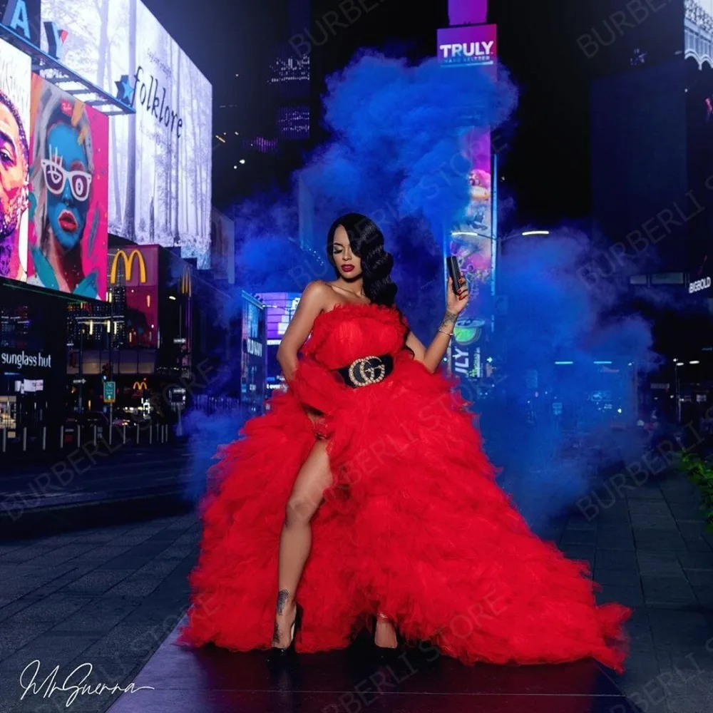 Red Sexy Strapless Lush Birdal Dress Tulle Robes Women Maternity Tulle Prom Gowns For Photo Shoot Dress With Long Train
Red Sexy Strapless Lush Birdal Dress Tulle Robes Women Maternity Tulle Prom Gowns For Photo Shoot Dress With Long Train