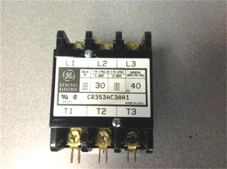 GE General Air Conditioning AC Contactor Compressor Cutting Machine Special Contactor CR353AC3AA1
GE General Air Conditioning AC Contactor Compressor Cutting Machine Special Contactor CR353AC3AA1