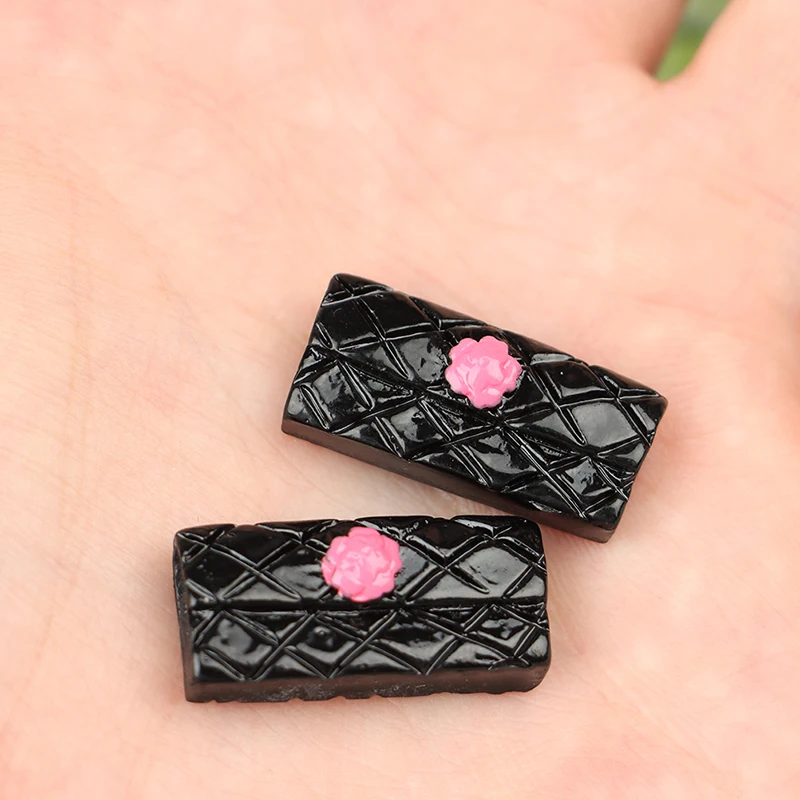 Миниатюрная сумка из искусственной кожи 10 шт./лот, миниатюрная сумка из смолы, детские игрушки для игр, украшение для кукольного домика «сде... 
Миниатюрная сумка из искусственной кожи 10 шт./лот, миниатюрная сумка из смолы, детские игрушки для игр, украшение для кукольного домика «сде...