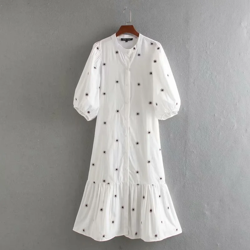 2020 women lantern sleeve flower embroidery midi shirtdress female pleats vestidos chic casual loose dresses
2020 women lantern sleeve flower embroidery midi shirtdress female pleats vestidos chic casual loose dresses