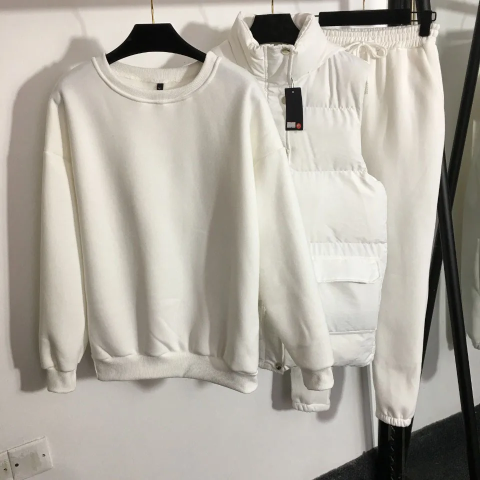 New Warm 3piece Suit Letter Printed Cotton Vest Jacket+O-Neck Plush Pullover+Elastic Waist Casual Pants265458710
New Warm 3piece Suit Letter Printed Cotton Vest Jacket+O-Neck Plush Pullover+Elastic Waist Casual Pants265458710