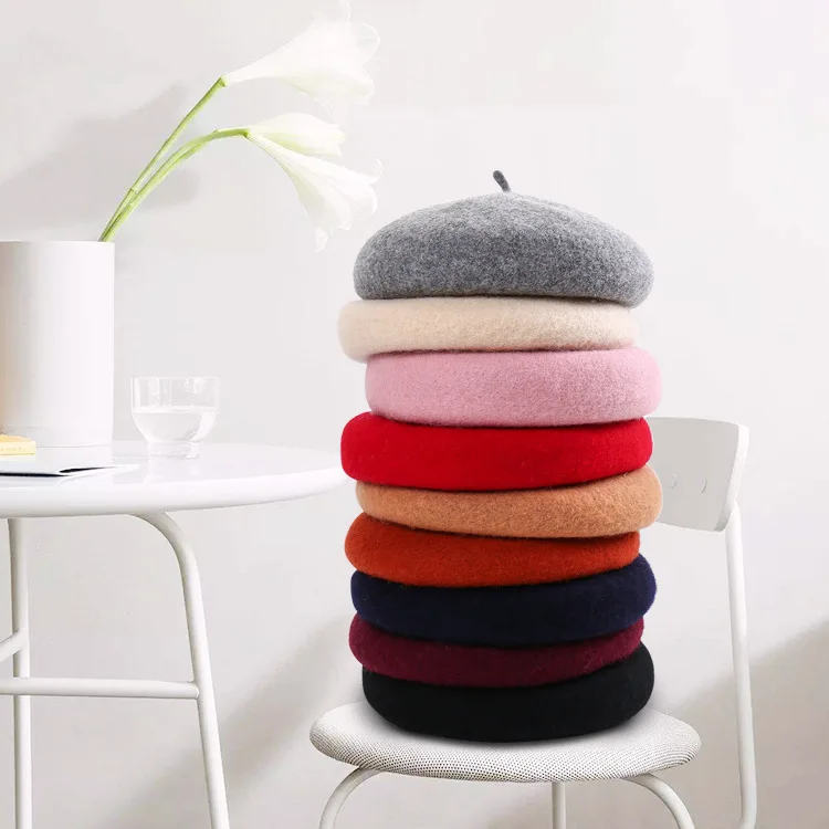 2021 New woman girl Beret wool Winter retro plain student Art solid color elegant lady beanie
2021 New woman girl Beret wool Winter retro plain student Art solid color elegant lady beanie