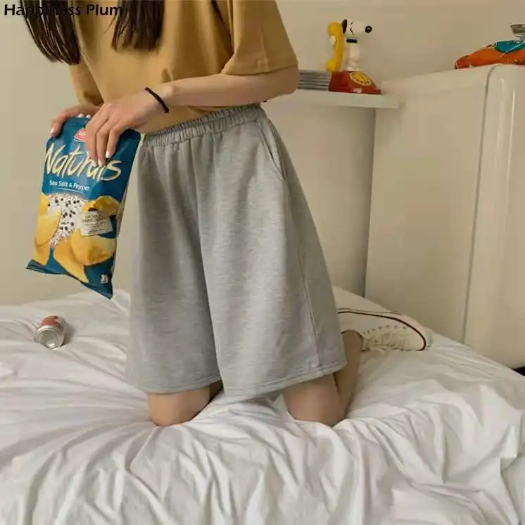 Shorts Women Summer Loose Solid Embroidery Wide-leg Knee-length Harajuku Casual Simple Ins Trendy All-match Students
Shorts Women Summer Loose Solid Embroidery Wide-leg Knee-length Harajuku Casual Simple Ins Trendy All-match Students