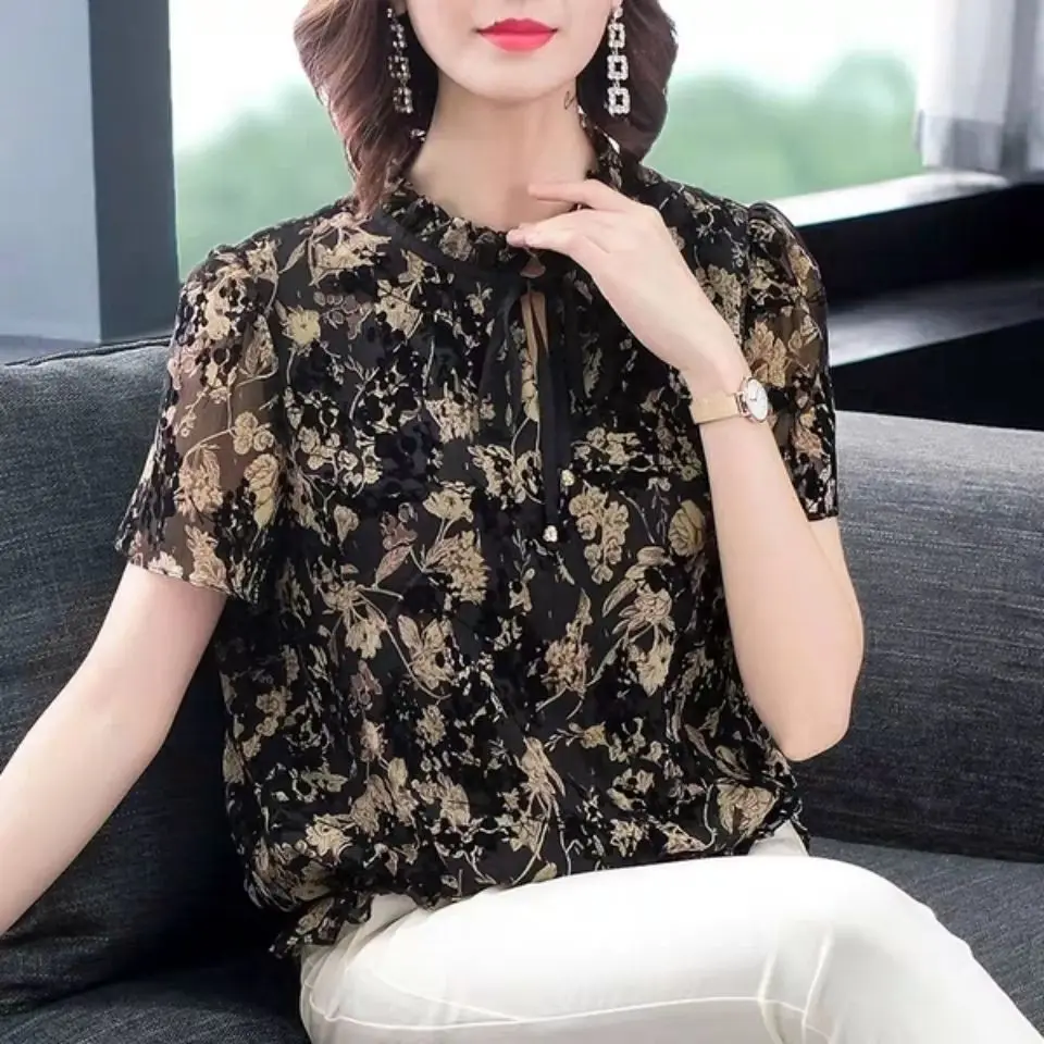 2021 Women Spring Summer Style Chiffon Blouses Shirts Lady Casual Short Sleeve Stand Collar Sexy Printed Loose Blouses Tops
2021 Women Spring Summer Style Chiffon Blouses Shirts Lady Casual Short Sleeve Stand Collar Sexy Printed Loose Blouses Tops