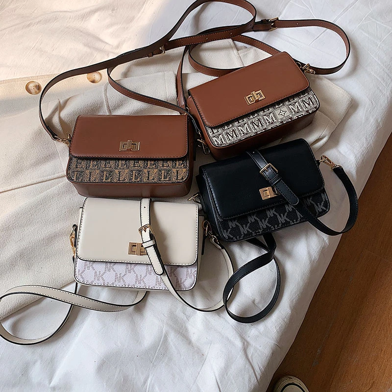 Messenger Bag Small Shoulder Bag Japanese Shoulder Bag Luggage Small Square Bag Fashion All-match Classic Letter Bag
Messenger Bag Small Shoulder Bag Japanese Shoulder Bag Luggage Small Square Bag Fashion All-match Classic Letter Bag