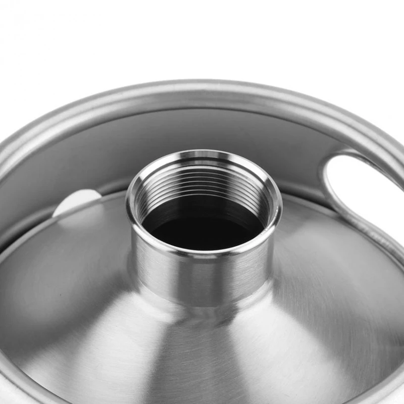 304 Stainless Steel 5L Mini Keg Beer Pressurized Growler Portable Beer Bottle Home Brewing Beer Making Tool
304 Stainless Steel 5L Mini Keg Beer Pressurized Growler Portable Beer Bottle Home Brewing Beer Making Tool