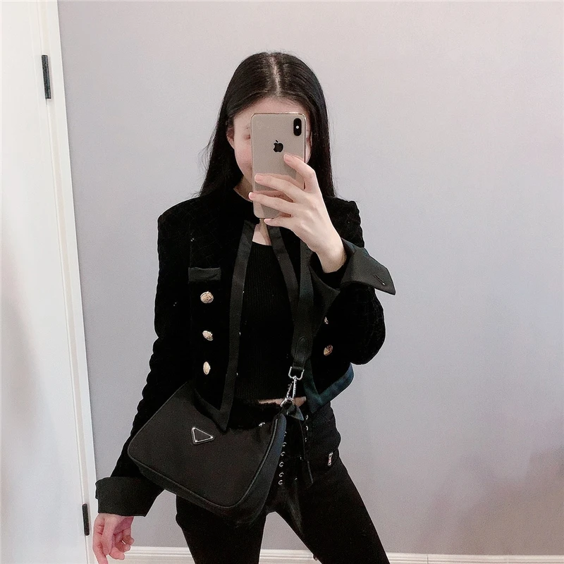 2021 New Luxury Brand Shoulder Bag, Women Fashion Designer Handbag, High Quality Crossbody Bag, Chain, Canvas Bag
2021 New Luxury Brand Shoulder Bag, Women Fashion Designer Handbag, High Quality Crossbody Bag, Chain, Canvas Bag