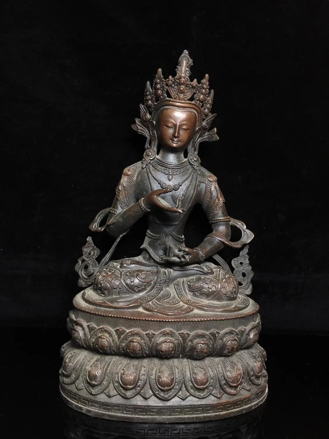 Home Decor 14" Tibet Buddhism Temple Old Bronze Vajrasattva Buddha Statue Amitabha statue Guanyin Bodhisattva Statue
Home Decor 14" Tibet Buddhism Temple Old Bronze Vajrasattva Buddha Statue Amitabha statue Guanyin Bodhisattva Statue