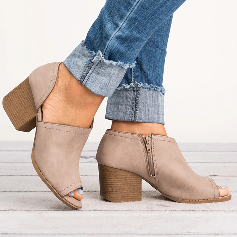 HENGSONG Women Platform Pumps Open Toes Women Leather Sandals High Heels Mules Wedges Shoes For Woman Escarpins Plus Size 43
HENGSONG Women Platform Pumps Open Toes Women Leather Sandals High Heels Mules Wedges Shoes For Woman Escarpins Plus Size 43