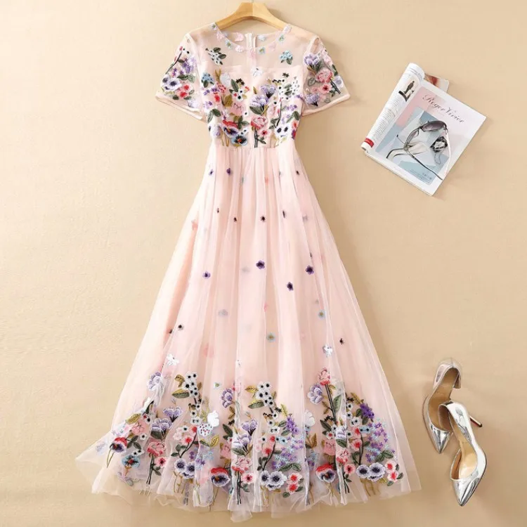 Women Vintage Sweet Embroidery Mesh Dress 2021 Summer Elegant Short Sleeve High Waist Slim Casual Dress Femme Vestidos
Women Vintage Sweet Embroidery Mesh Dress 2021 Summer Elegant Short Sleeve High Waist Slim Casual Dress Femme Vestidos