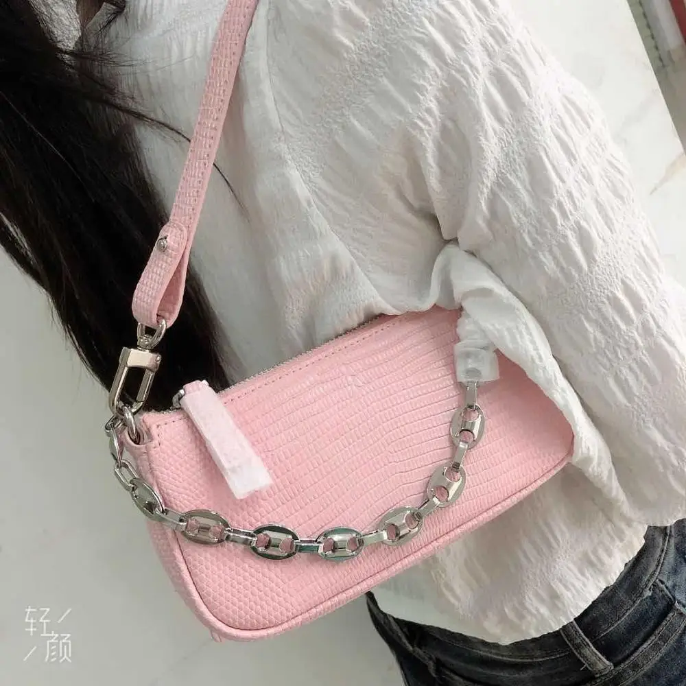 Hot Sale Leather Crocodile Pattern Baguette Bags Female Fashion Handbags Luxury Casual Stone Pattern Shoulder Bag For Women 
Hot Sale Leather Crocodile Pattern Baguette Bags Female Fashion Handbags Luxury Casual Stone Pattern Shoulder Bag For Women