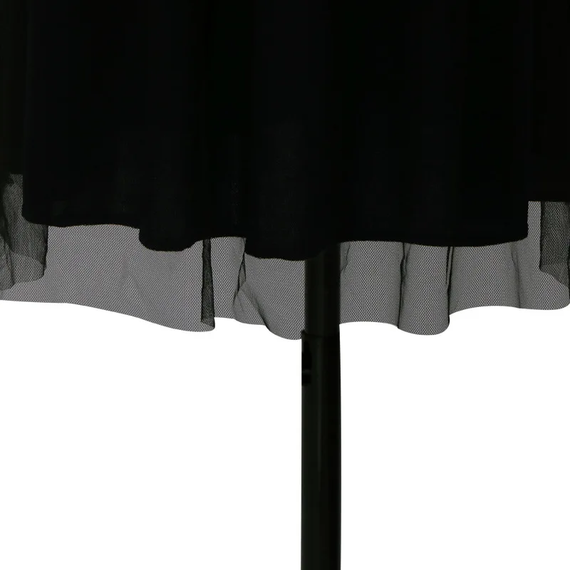 The new 2021 summer fashion women's sparkling upper body and net lower body skirt party shopping dress female
The new 2021 summer fashion women's sparkling upper body and net lower body skirt party shopping dress female