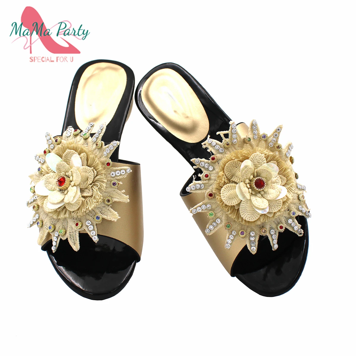 2021 Nigerian Special Design African Women Shoes in Gold Color Italian Ladies Shoes with Appliques for Party
2021 Nigerian Special Design African Women Shoes in Gold Color Italian Ladies Shoes with Appliques for Party