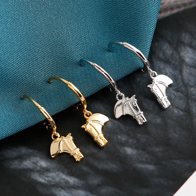 GS Luxury Genuine 925 Sterling Silver Creative Horse Head Tassel Stud Earrings for Women Gothic Punk Party Earrings Jewelry
GS Luxury Genuine 925 Sterling Silver Creative Horse Head Tassel Stud Earrings for Women Gothic Punk Party Earrings Jewelry