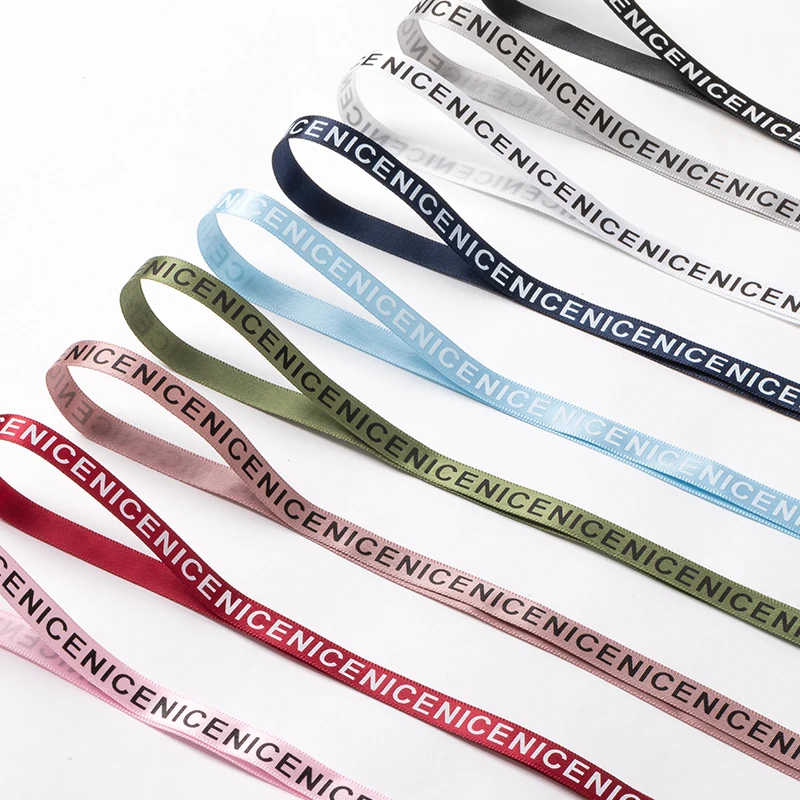 1 Pair 1CM Width Ribbon Shoelaces Flat Shoe laces Letter Printed Silk Shoelace Child Adult Canvas Unisex Shoe lace 9 Colors
1 Pair 1CM Width Ribbon Shoelaces Flat Shoe laces Letter Printed Silk Shoelace Child Adult Canvas Unisex Shoe lace 9 Colors