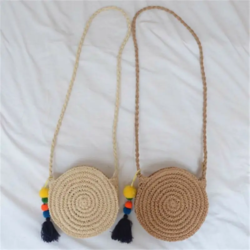Bohemian rattan bag hand-woven women's straw bag fashion round shoulder bag beach bag
Bohemian rattan bag hand-woven women's straw bag fashion round shoulder bag beach bag