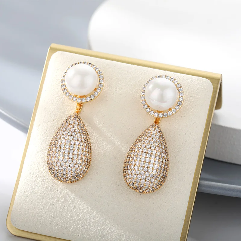 Cubic Zirconia Drop Earrings For Women Classic Gold Silver Color Imitation Pearl Earrings Wedding Band Couple Jewelry Gift 2021
Cubic Zirconia Drop Earrings For Women Classic Gold Silver Color Imitation Pearl Earrings Wedding Band Couple Jewelry Gift 2021