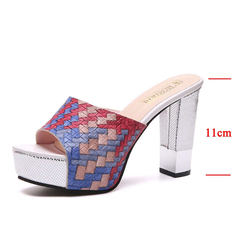 2019 New Women Summer Slippers Fashion Sexy Super Square High Heels Peep Toe Party Shoes Woman Platform Sandals Ladies Pumps
2019 New Women Summer Slippers Fashion Sexy Super Square High Heels Peep Toe Party Shoes Woman Platform Sandals Ladies Pumps