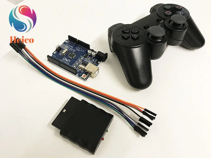 PS2 Wireless Remote Control Handle Bluetooth Controller Kit Motor Drive Board UNO Development Board For Arduino RC Car Robot Arm
PS2 Wireless Remote Control Handle Bluetooth Controller Kit Motor Drive Board UNO Development Board For Arduino RC Car Robot Arm