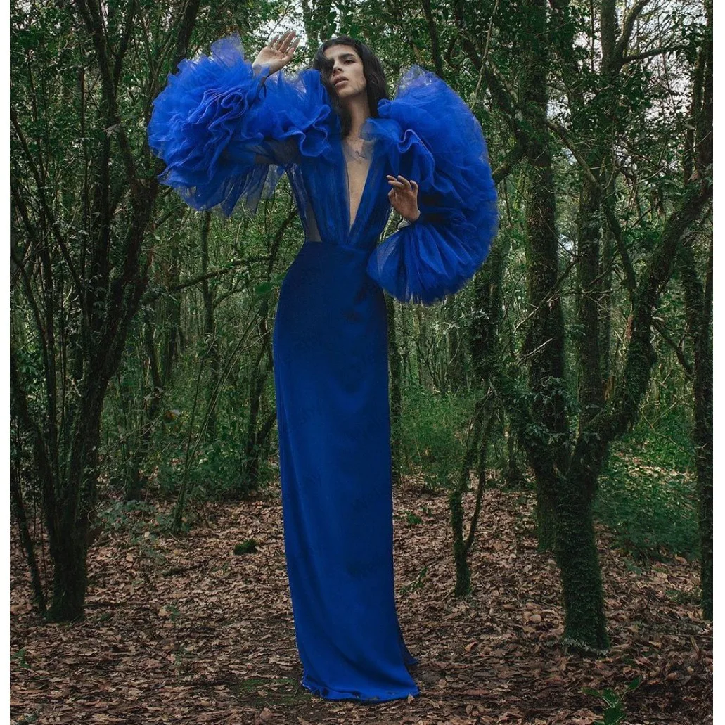 Royal Blue Long Prom Gown Deep V Neckline Women Formal Dress Customize Tiered Ruffle Full Sleeve Long Party Dresses Sheath
Royal Blue Long Prom Gown Deep V Neckline Women Formal Dress Customize Tiered Ruffle Full Sleeve Long Party Dresses Sheath