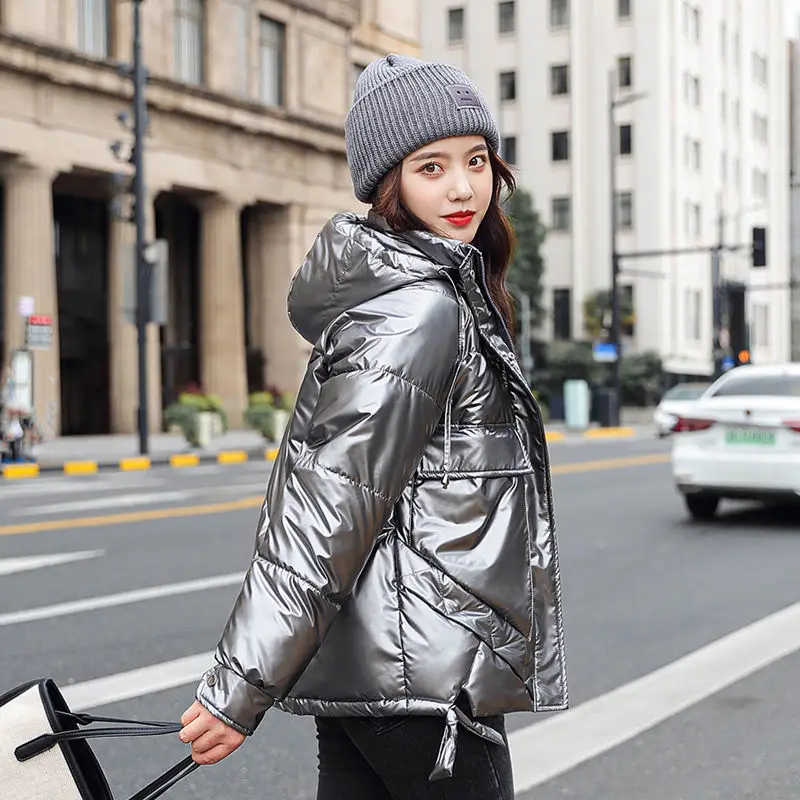 2021 Winter Women Jacket New Ladies Casual Zipper Cotton Jackets Hooded Coat Autumn Warm Rainproof Female Portable Outwear
2021 Winter Women Jacket New Ladies Casual Zipper Cotton Jackets Hooded Coat Autumn Warm Rainproof Female Portable Outwear